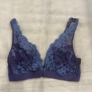 Wacoal Purple Embrace Lace Wire Free Bra Size 36 Style 852191 EUC
